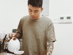 -Line来恩咖啡(石厦花园店)