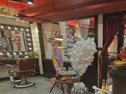 -东方先生国潮男士理发馆