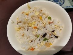 扬州炒饭-四宜糕团店(南大街店)
