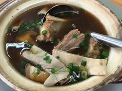 -新峰肉骨茶