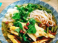 -云南路美食街
