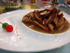 -马尔龙新疆饭店·清真(瑞景店)