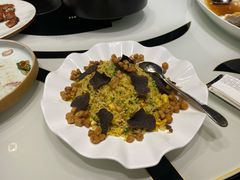 黑松露鹅肝炒饭-广州文华东方酒店·江-由辉师傅主理