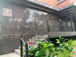 这个侧门进去-晓乙刺青TATTOO