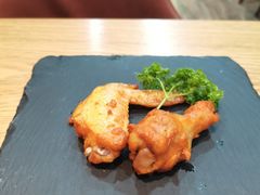 BBQ鸡翅（2个装）-棒约翰比萨·意面(金桥国际店)