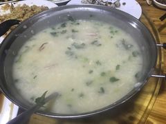 海鲜粥-岛中岛·海鲜大排档·万宁老字号(东澳店)