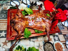 -沪上名羊天下•烤羊腿•东北烧烤•小龙虾(浦东直营总店)