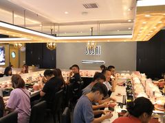 大堂-争鲜回转寿司(流行前线店)