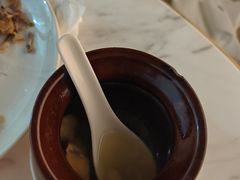 -怡咖啡海鲜自助餐厅(浦东香格里拉店)