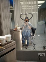 -PE SALON