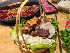 -歪胖子重庆老火锅(淮安楚州万达店)