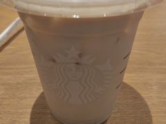 -星巴克(万都店)