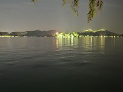 -苏堤停车场