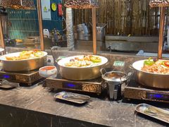 -金马门国际美食百汇(珞喻路店)