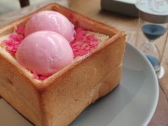 -蜜桃餐厅·伴山(湖滨商业街店)