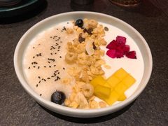 米釀鲜果酸奶-丝路金桃·新疆菜(徐汇店)