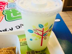 -德克士(虹桥火车站店)