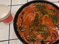 -肥汁米蘭香港米线(长宁来福士店)