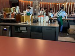 -星巴克(迪士尼小镇店)