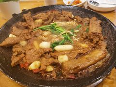 -喇喇排骨火锅·传统韩式脊骨汤(望京西园总店)