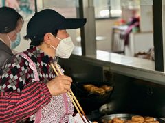 -越香王老汉臭豆腐