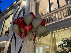 -Mark&Mars Restaurant