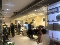 -PE SALON