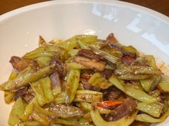 小炒肉-翠姐姐农家大院·16年土菜馆(滨康路店)