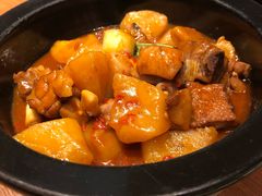 -云海肴·汽锅鸡·云南菜(天山百盛优客店)