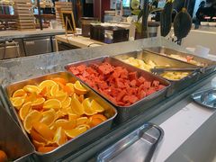 -华美达广场酒店连岛集市西餐厅