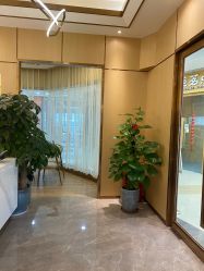 -香港倾城国际·美容美体中心