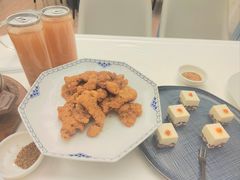 -品海楼·大连海胆锅贴馆(东港店)