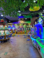 -菲菲羊乐园(临平银泰城店)