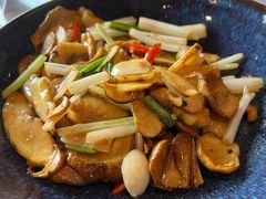 -半山腰·云南菜(侨福芳草地店)
