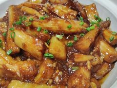鱼香茄子煲-广东道至正餐厅(区庄店)