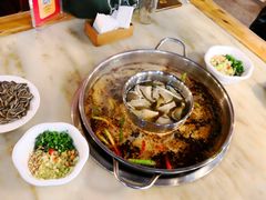 -蜀滋香鲜鱼美蛙火锅(339店)