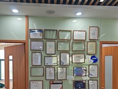 -茂菊口腔连锁(浦东南路店)