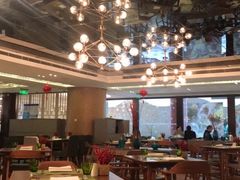 -上海波特曼丽思卡尔顿酒店
