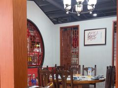 -乡土黄·鲜牛肉火锅·小龙虾(兴业街店)