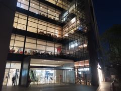 -LuOne凯德晶萃广场(徐家汇路店)