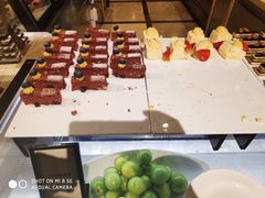 -大中华希尔顿酒店-念自助餐·嗨啤·小龙虾