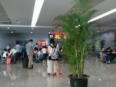 -上海虹桥客运西站