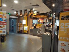 -麦当劳(秣陵路店)