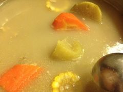 猪骨鸡脚煲-官也街澳门火锅(新源里店)