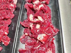 -牛里牛气· 榴莲海鲜鲜牛肉自助火锅·烤肉(华南城店)