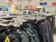 -BIGOFFS 超级折扣(仁恒伊势丹店)