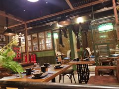 大堂-胡桃里乐队酒馆