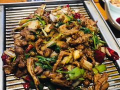 锅叉子炒烤羊排肉-95号酱骨·一块豆腐(展春园西路店)