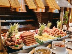 -亚马逊环球美食百汇(新城吾悦广场店)