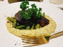 厚煎牛舌配青椒椒麻酱-Toris(LuOne凯德晶萃广场店)